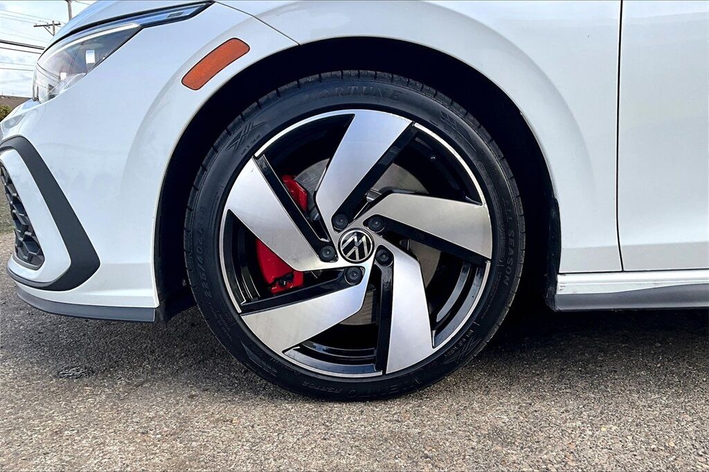 2024 Volkswagen Golf GTI 2.0T S OR