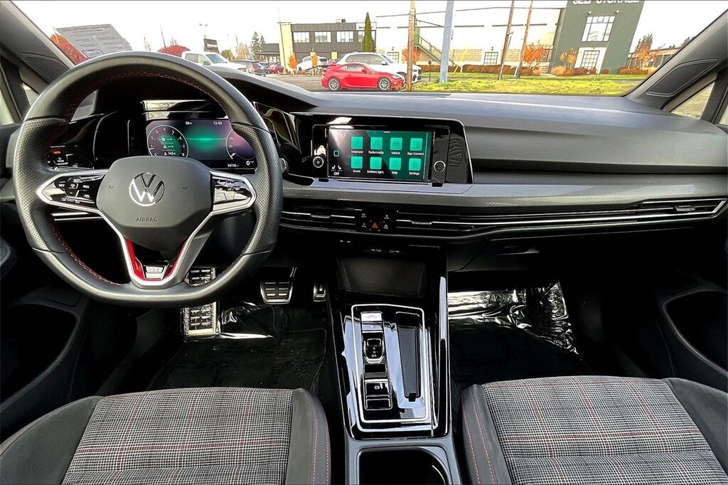 2024 Volkswagen Golf GTI 2.0T S OR