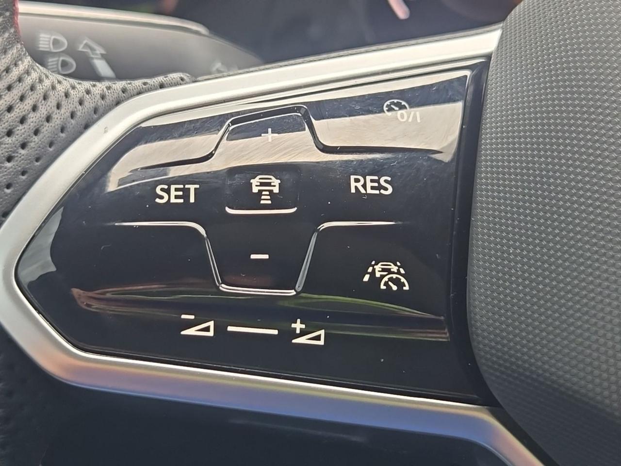 2024 Volkswagen Golf GTI 2.0T SE Fredericksburg VA