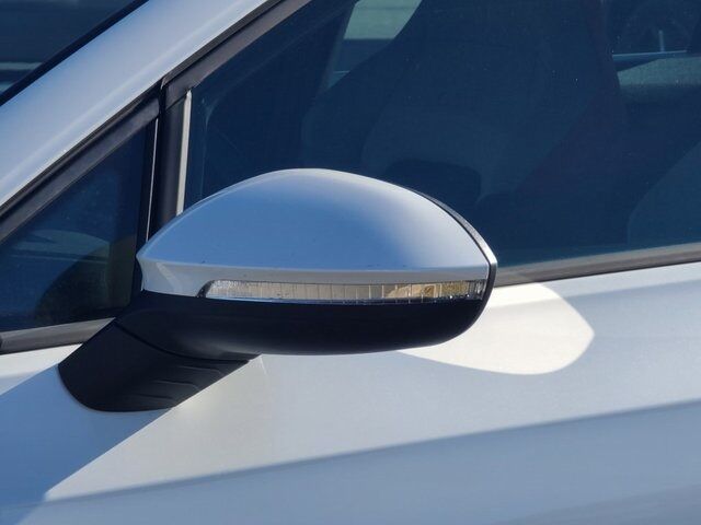 2024 Volkswagen Golf GTI 2.0T SE Springfield VA