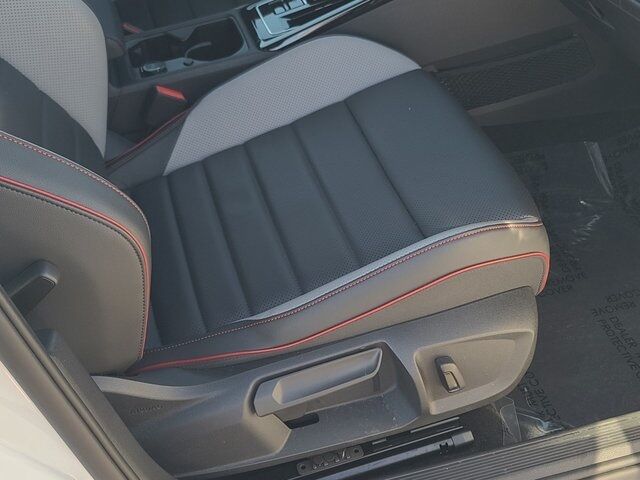 2024 Volkswagen Golf GTI 2.0T SE Springfield VA