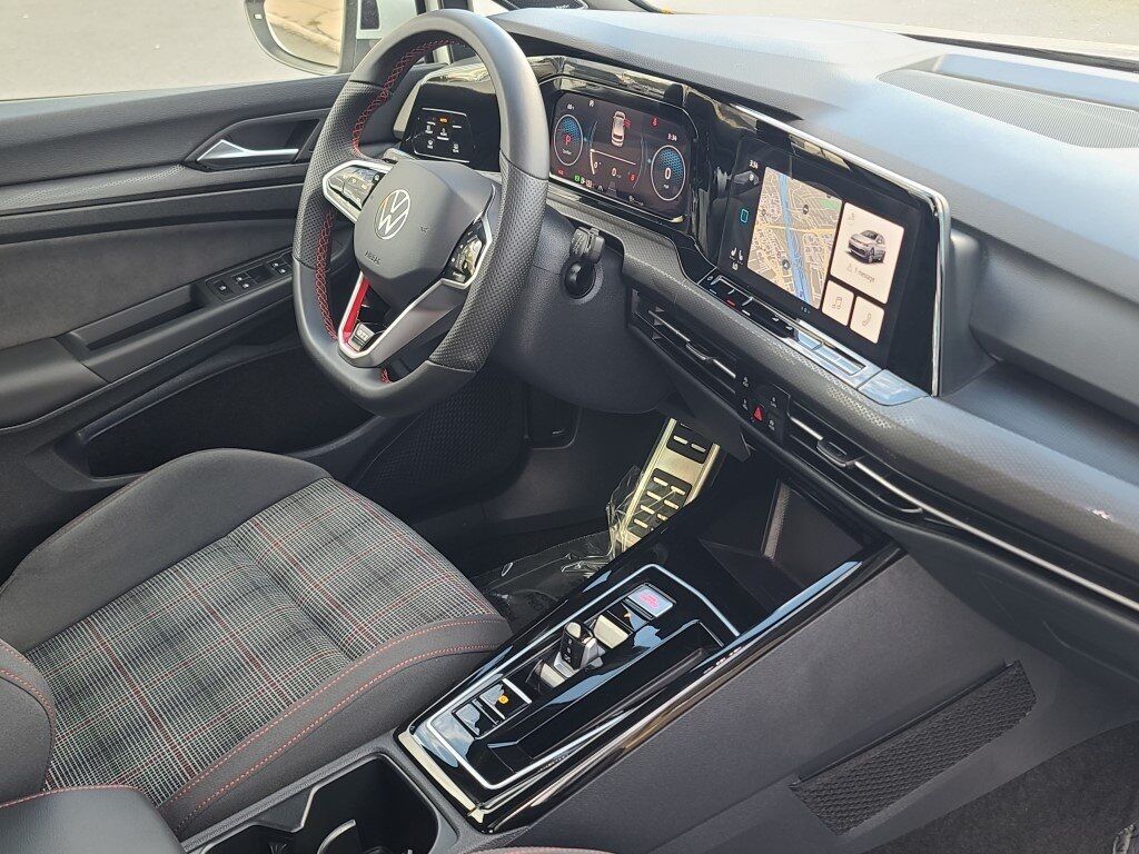 2024 Volkswagen Golf GTI 2.0T SE Springfield VA