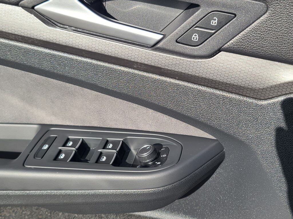 2024 Volkswagen Golf GTI 2.0T SE Springfield VA