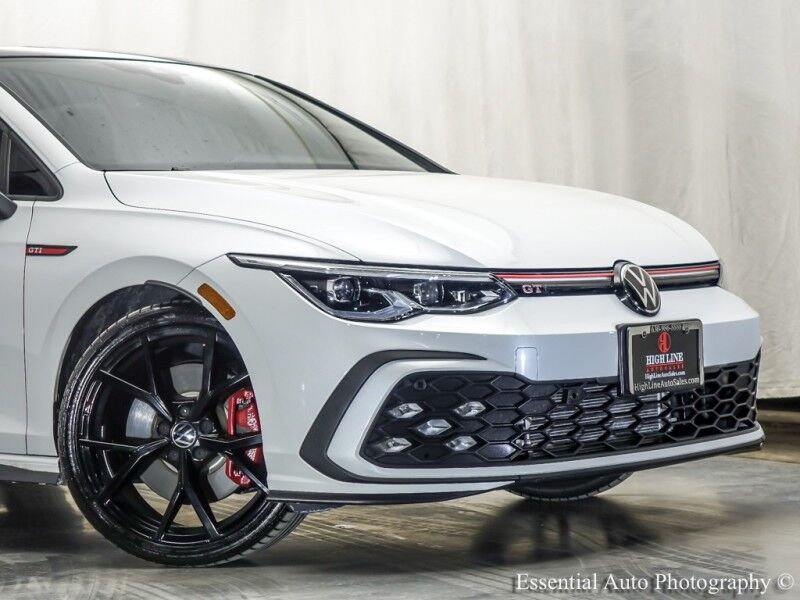 2024 Volkswagen Golf GTI 380 SE