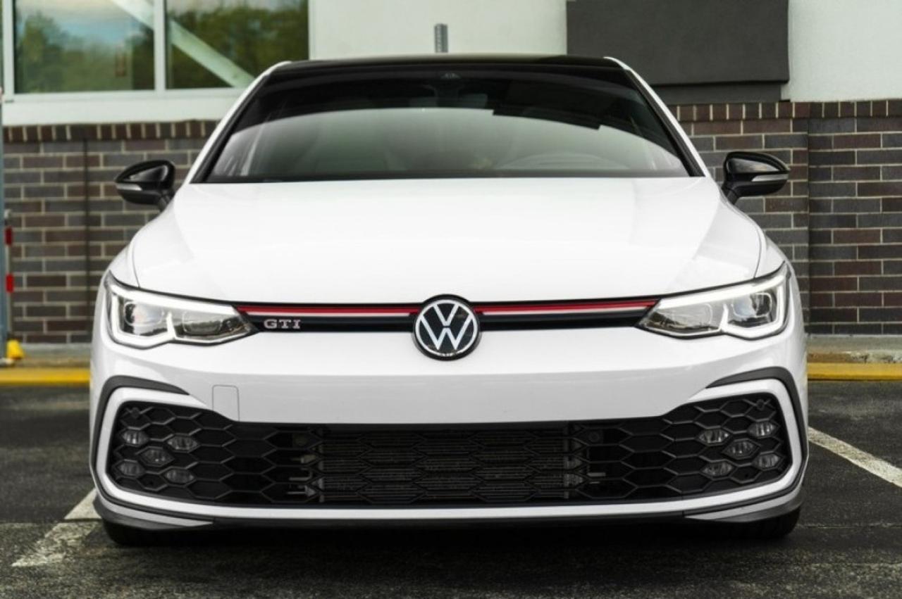 2024 Volkswagen Golf GTI Autobahn Yonkers NY