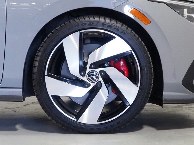 2024 Volkswagen Golf GTI S *ADAPTIVE CRUISE, SAFETY ALERTS, BACKUP-CAMERA, COLOR TOUCHSCREEN, HEATED SEATS/STEERING, 18 INCH WHEELS, LED HEADLIGHTS, WIRELESS CHARGING, ANDROID & APPLE Round Rock TX
