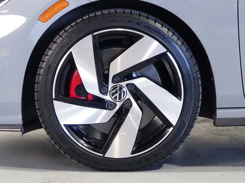 2024 Volkswagen Golf GTI S *ADAPTIVE CRUISE, SAFETY ALERTS, BACKUP-CAMERA, COLOR TOUCHSCREEN, HEATED SEATS/STEERING, 18 INCH WHEELS, LED HEADLIGHTS, WIRELESS CHARGING, ANDROID & APPLE Round Rock TX