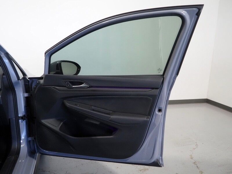 2024 Volkswagen Golf GTI S *ADAPTIVE CRUISE, SAFETY ALERTS, BACKUP-CAMERA, COLOR TOUCHSCREEN, HEATED SEATS/STEERING, 18 INCH WHEELS, LED HEADLIGHTS, WIRELESS CHARGING, ANDROID & APPLE Round Rock TX