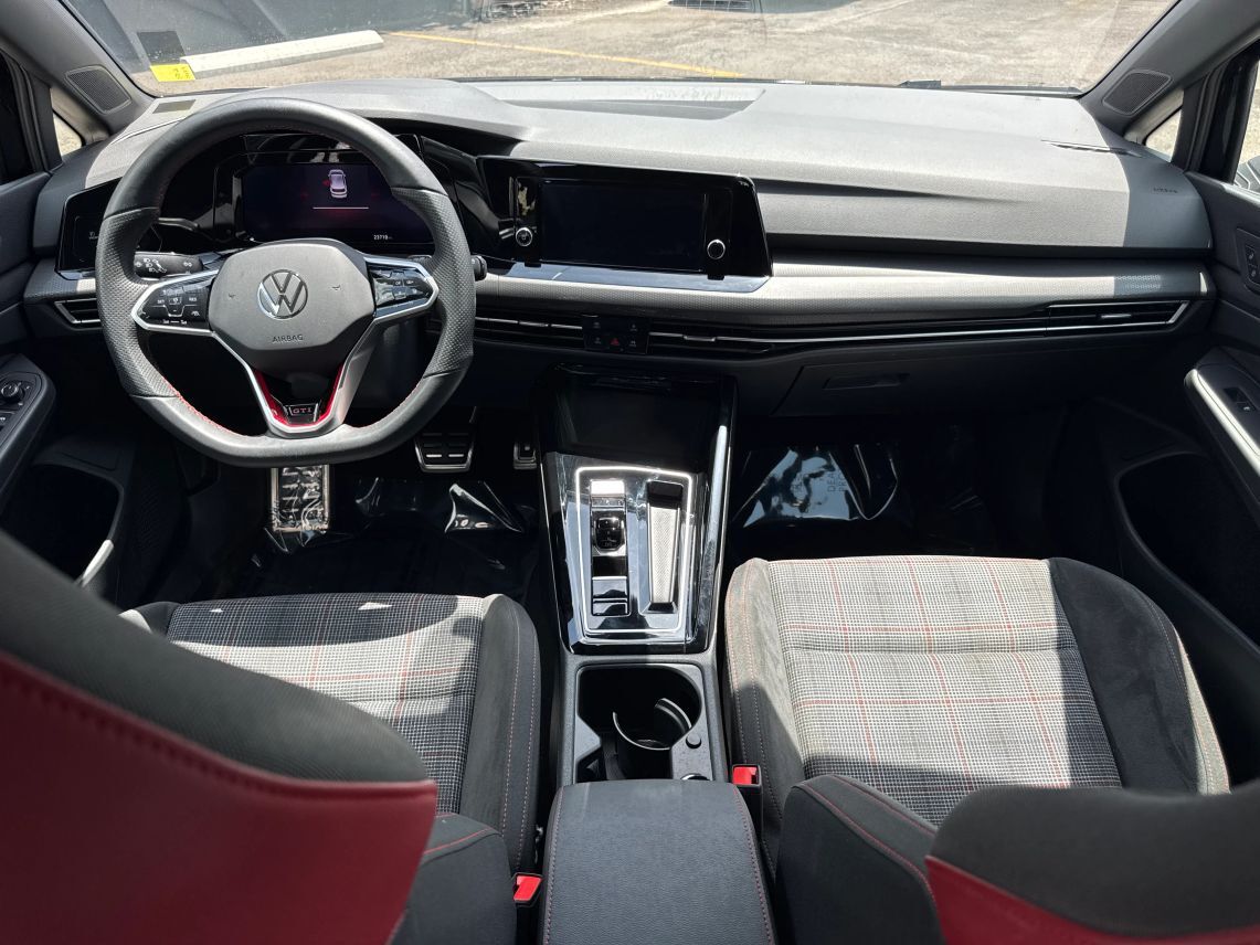 2024 Volkswagen Golf GTI S Hatchback Sedan 4D
