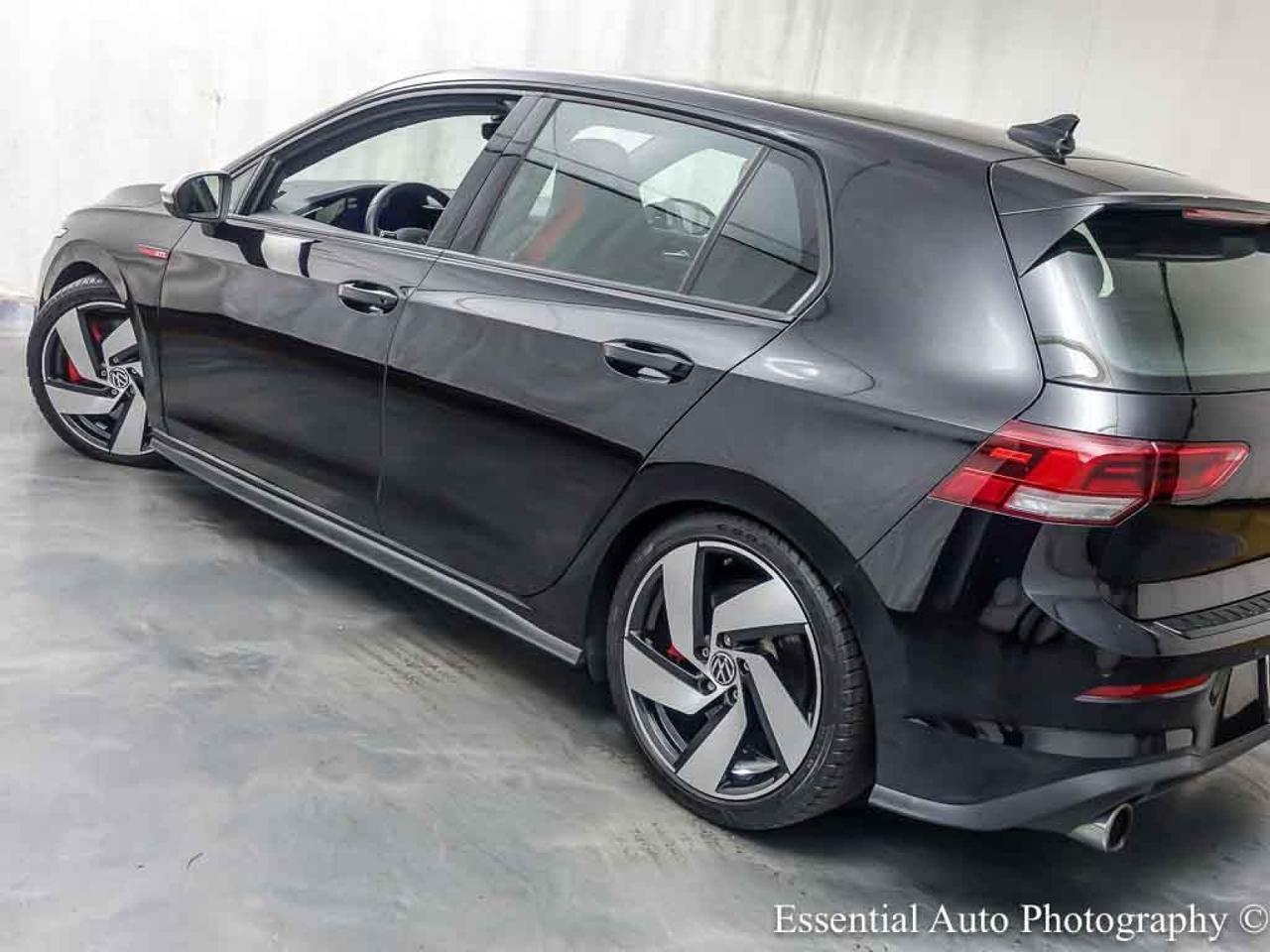 2024 Volkswagen Golf GTI S Willowbrook IL