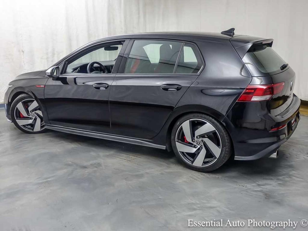 2024 Volkswagen Golf GTI S Willowbrook IL