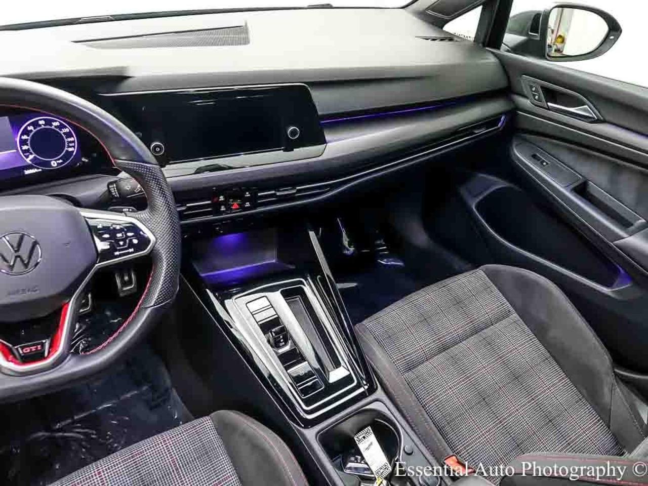 2024 Volkswagen Golf GTI S Willowbrook IL