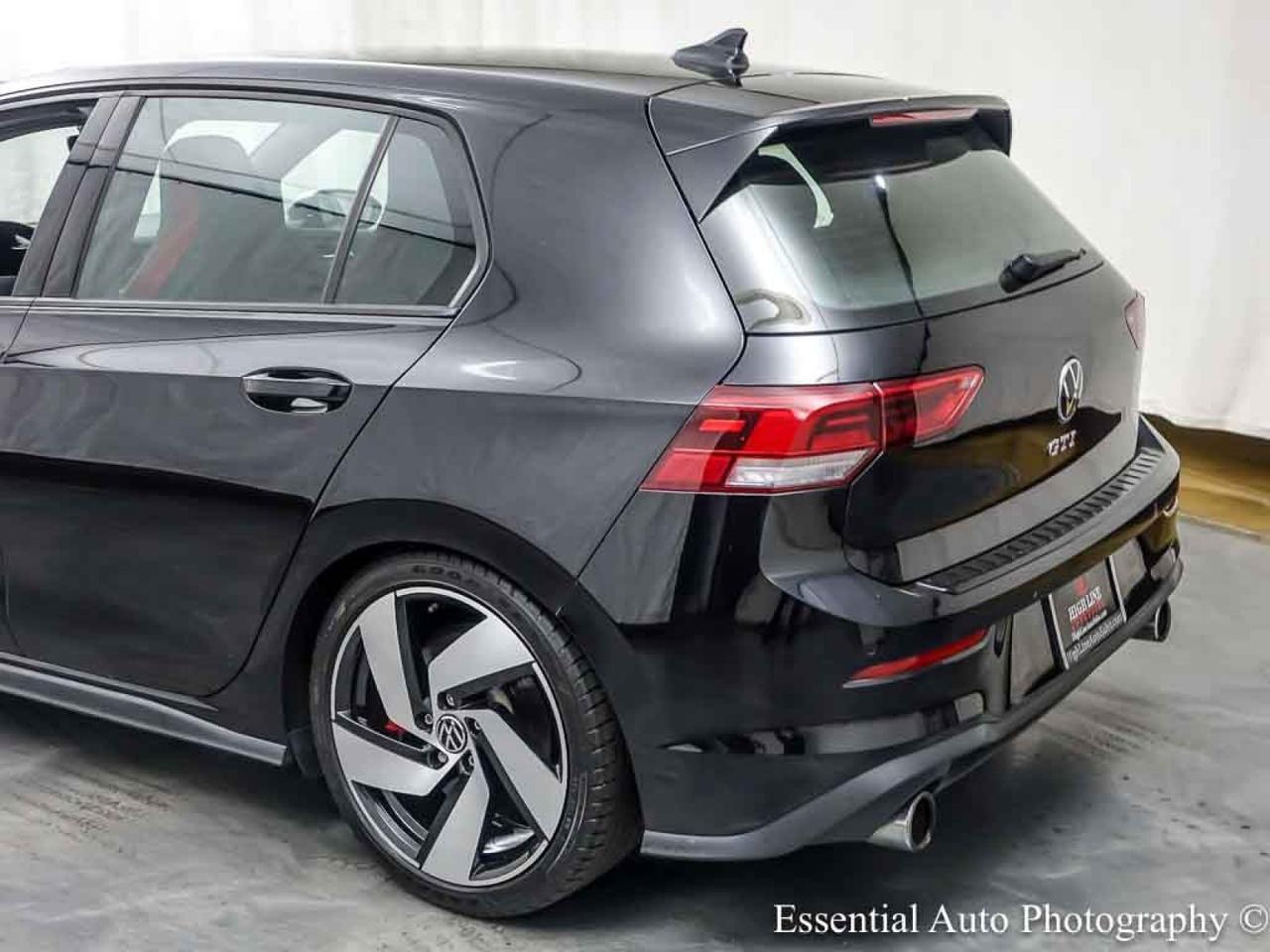 2024 Volkswagen Golf GTI S Willowbrook IL