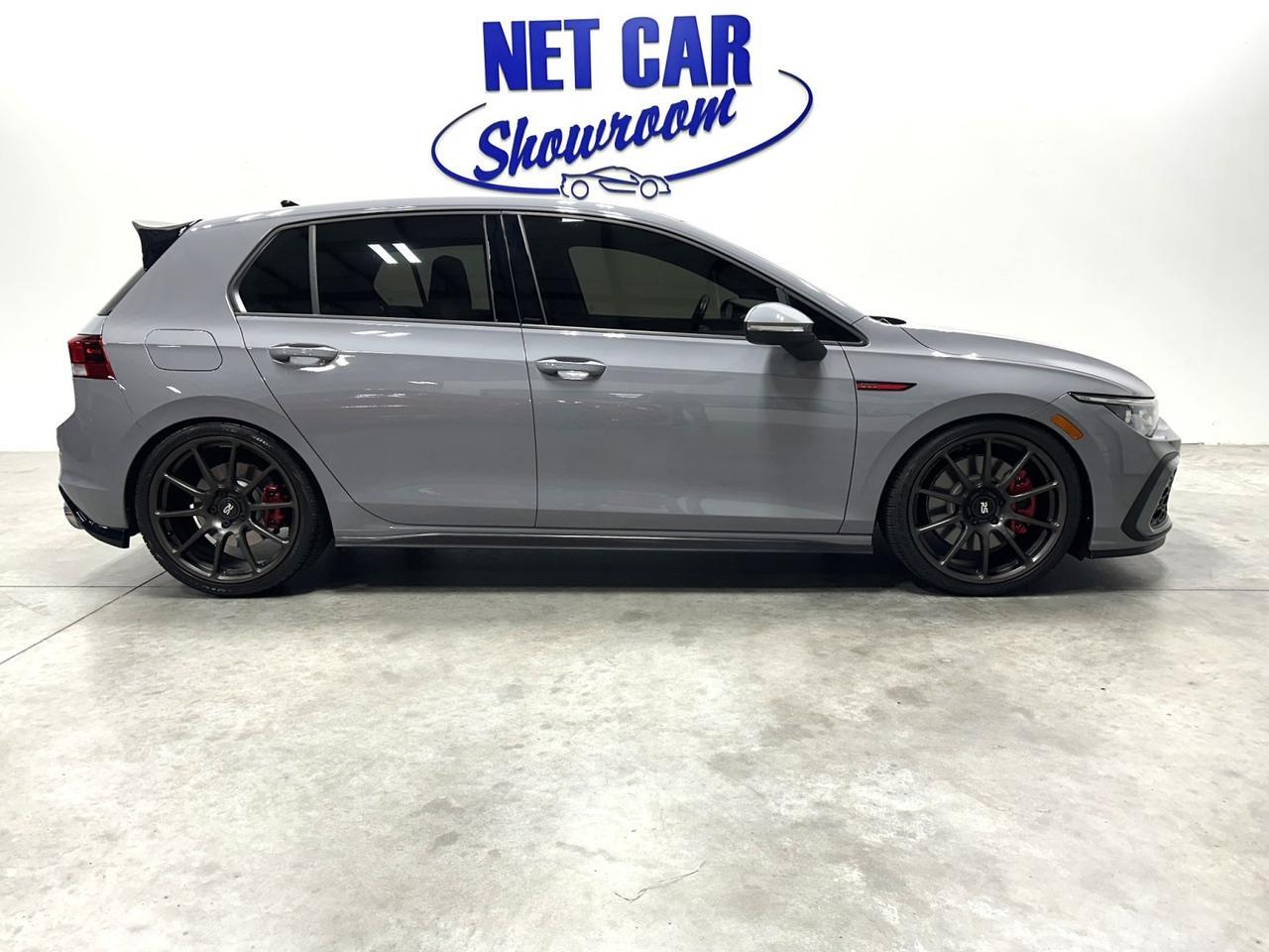 2024 Volkswagen Golf GTI SE