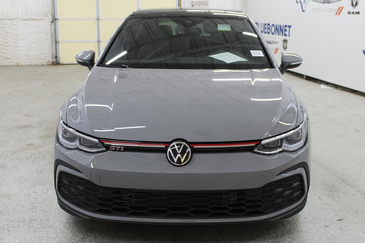 2024 Volkswagen Golf GTI SE