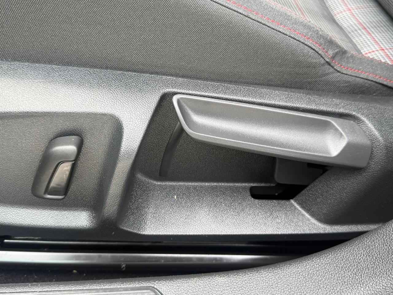 2024 Volkswagen Golf GTI SE Springfield VA