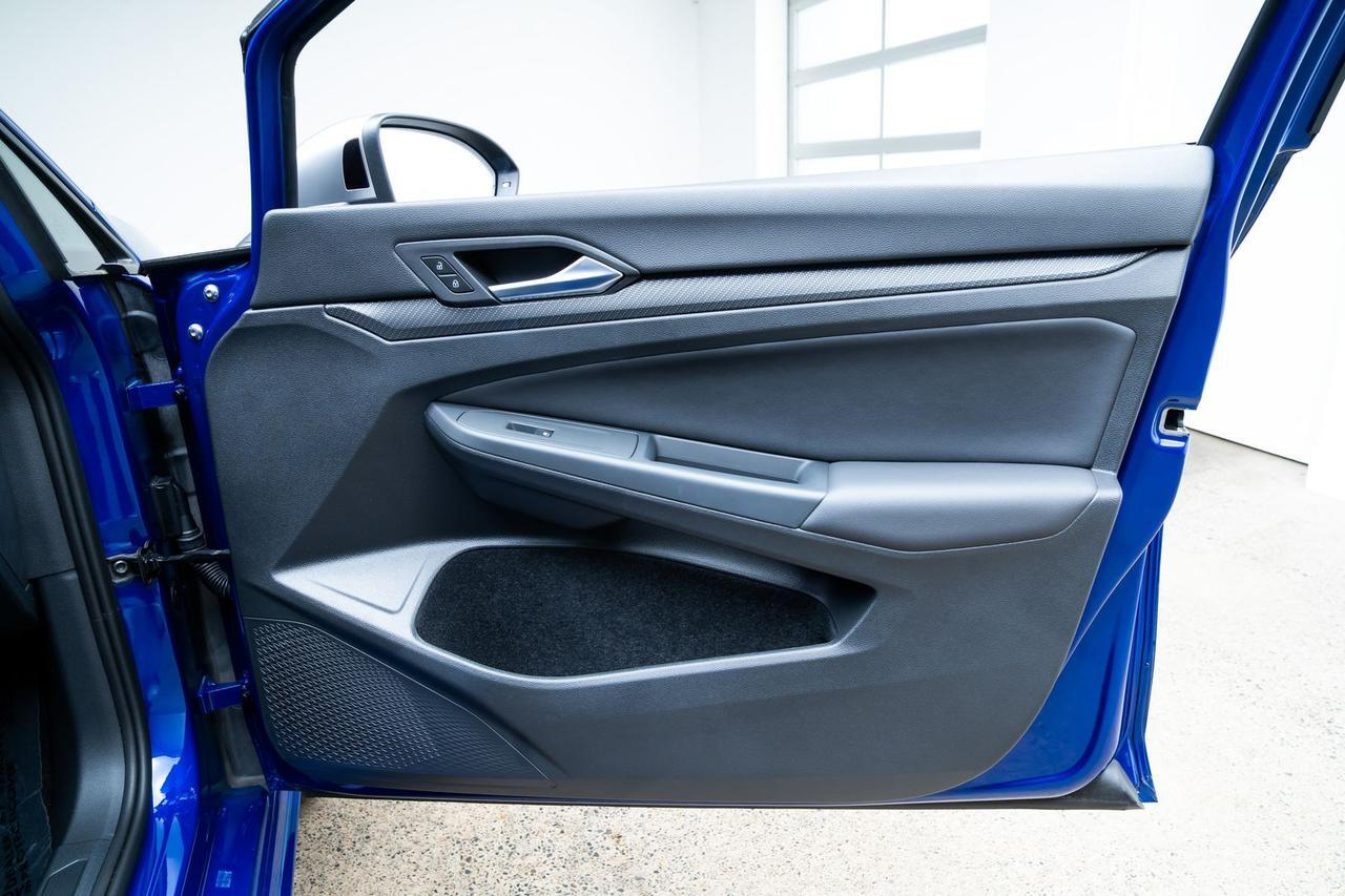 2024 Volkswagen Golf R 2.0T Lapiz Blue Metallic Heated Seats Portland OR