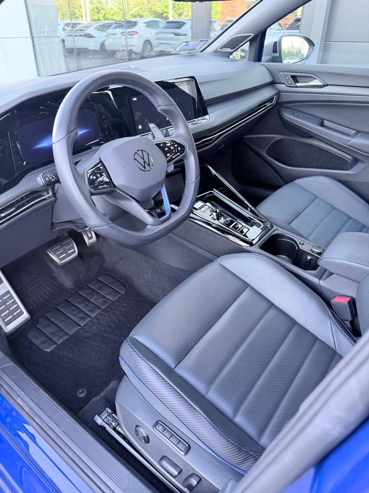 2024 Volkswagen Golf R 2.0T Portland OR