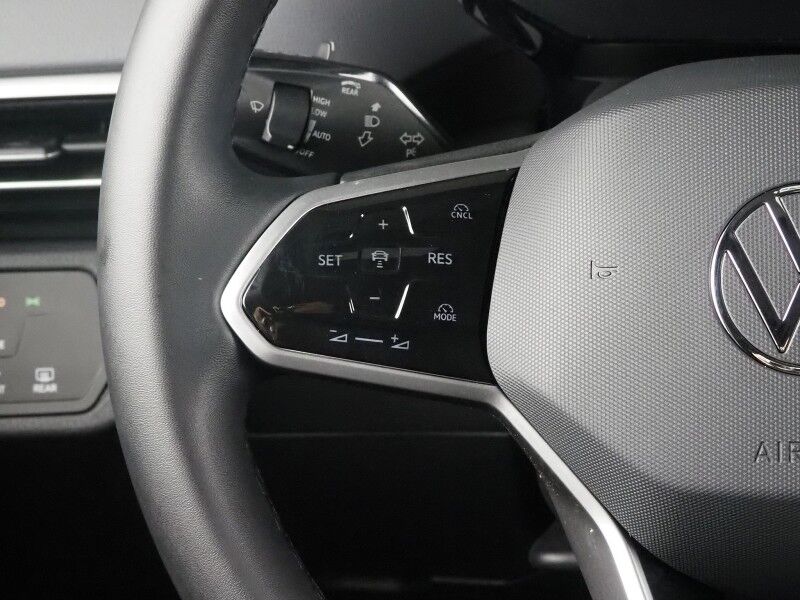 2024 Volkswagen ID.4 Pro S AWD *PANORAMA GLASS ROOF, NAVIGATION, DIGITAL COCKPIT, ADAPTIVE CRUISE, SAFETY ALERTS, BACKUP-CAMERA, HEATED SEATS/STEERING, POWER LIFTGATE, WIRELESS CHARGING, ANDROID & APPLE Round Rock TX