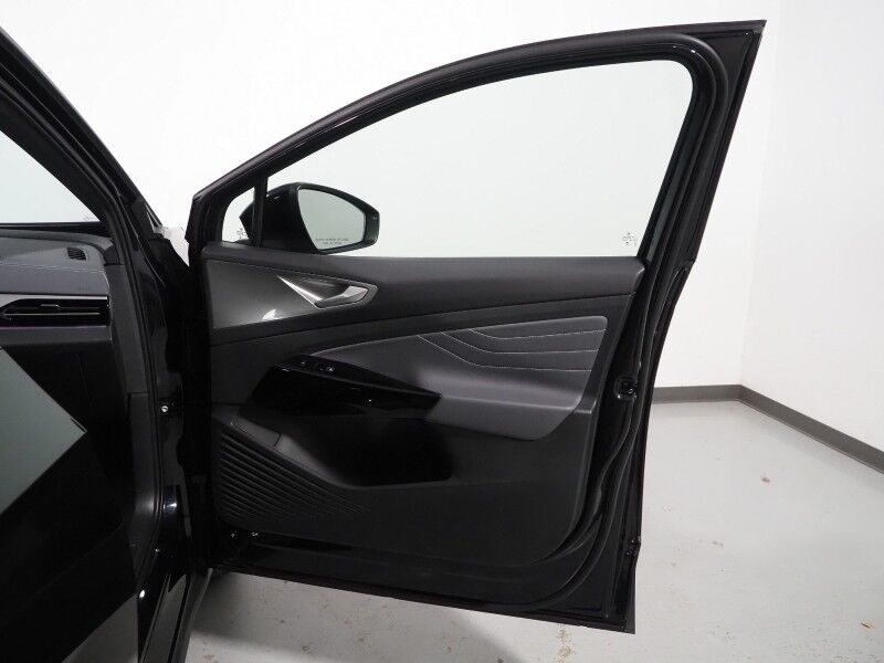 2024 Volkswagen ID.4 Pro S AWD *PANORAMA GLASS ROOF, NAVIGATION, DIGITAL COCKPIT, ADAPTIVE CRUISE, SAFETY ALERTS, BACKUP-CAMERA, HEATED SEATS/STEERING, POWER LIFTGATE, WIRELESS CHARGING, ANDROID & APPLE Round Rock TX