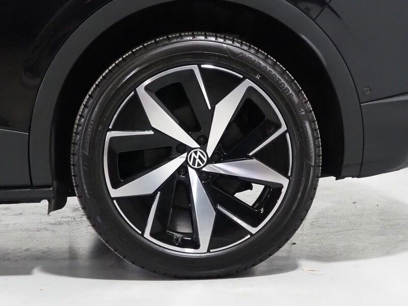 2024 Volkswagen ID.4 Pro S AWD *PANORAMA GLASS ROOF, NAVIGATION, DIGITAL COCKPIT, ADAPTIVE CRUISE, SAFETY ALERTS, BACKUP-CAMERA, HEATED SEATS/STEERING, POWER LIFTGATE, WIRELESS CHARGING, ANDROID & APPLE Round Rock TX