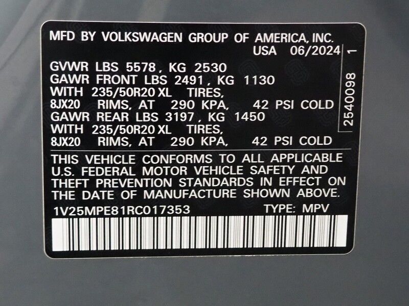 2024 Volkswagen ID.4 S *PANORAMA GLASS ROOF, NAVIGATION, DIGITAL COCKPIT, SAFETY ALERTS, ADAPTIVE CRUISE, BACKUP-CAMERA, HEATED SEATS/STEERING, POWER LIFTGATE, WIRELESS CHARGING, ANDROID & APPLE Round Rock TX
