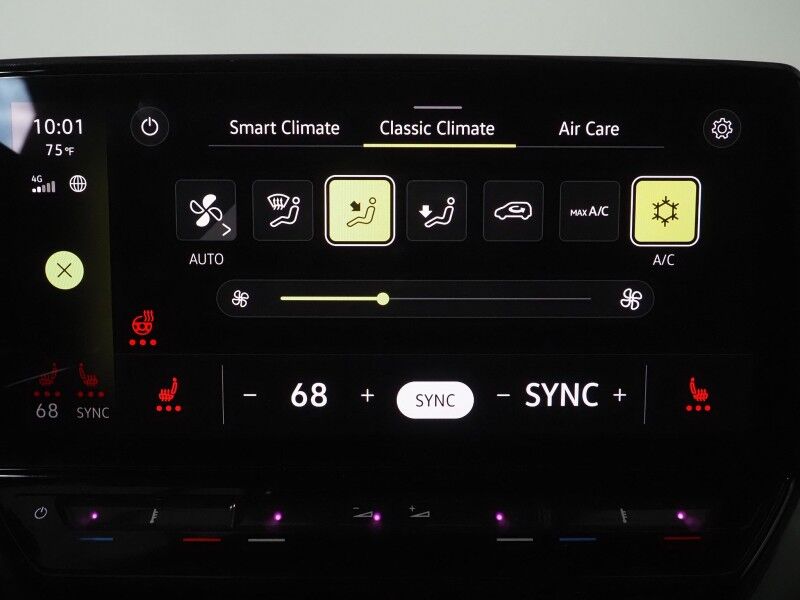 2024 Volkswagen ID.4 S *PANORAMA GLASS ROOF, NAVIGATION, DIGITAL COCKPIT, SAFETY ALERTS, ADAPTIVE CRUISE, BACKUP-CAMERA, HEATED SEATS/STEERING, POWER LIFTGATE, WIRELESS CHARGING, ANDROID & APPLE Round Rock TX