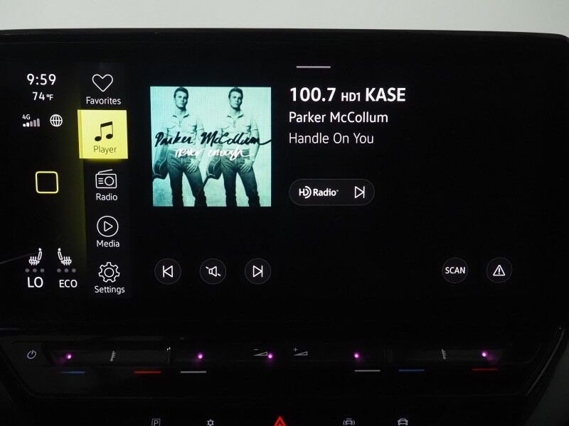 2024 Volkswagen ID.4 S *PANORAMA GLASS ROOF, NAVIGATION, DIGITAL COCKPIT, SAFETY ALERTS, ADAPTIVE CRUISE, BACKUP-CAMERA, HEATED SEATS/STEERING, POWER LIFTGATE, WIRELESS CHARGING, ANDROID & APPLE Round Rock TX