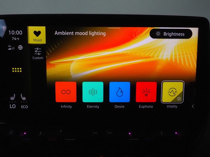 2024 Volkswagen ID.4 S *PANORAMA GLASS ROOF, NAVIGATION, DIGITAL COCKPIT, SAFETY ALERTS, ADAPTIVE CRUISE, BACKUP-CAMERA, HEATED SEATS/STEERING, POWER LIFTGATE, WIRELESS CHARGING, ANDROID & APPLE Round Rock TX