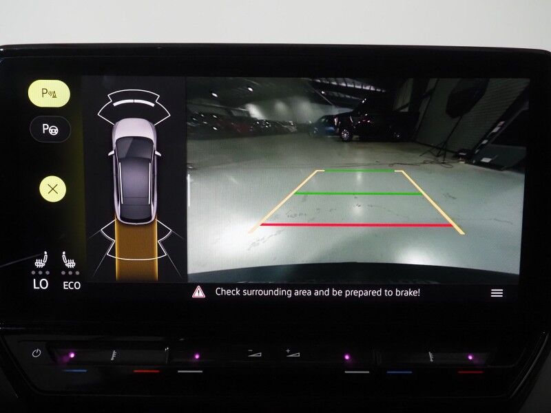 2024 Volkswagen ID.4 S *PANORAMA GLASS ROOF, NAVIGATION, DIGITAL COCKPIT, SAFETY ALERTS, ADAPTIVE CRUISE, BACKUP-CAMERA, HEATED SEATS/STEERING, POWER LIFTGATE, WIRELESS CHARGING, ANDROID & APPLE Round Rock TX