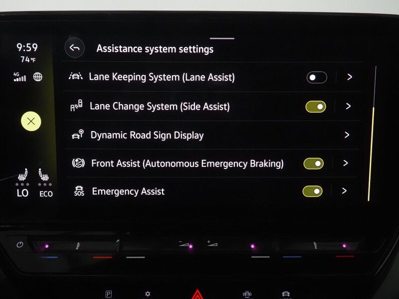 2024 Volkswagen ID.4 S *PANORAMA GLASS ROOF, NAVIGATION, DIGITAL COCKPIT, SAFETY ALERTS, ADAPTIVE CRUISE, BACKUP-CAMERA, HEATED SEATS/STEERING, POWER LIFTGATE, WIRELESS CHARGING, ANDROID & APPLE Round Rock TX
