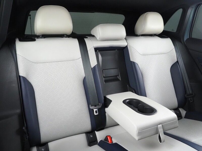 2024 Volkswagen ID.4 S *PANORAMA GLASS ROOF, NAVIGATION, DIGITAL COCKPIT, SAFETY ALERTS, ADAPTIVE CRUISE, BACKUP-CAMERA, HEATED SEATS/STEERING, POWER LIFTGATE, WIRELESS CHARGING, ANDROID & APPLE Round Rock TX