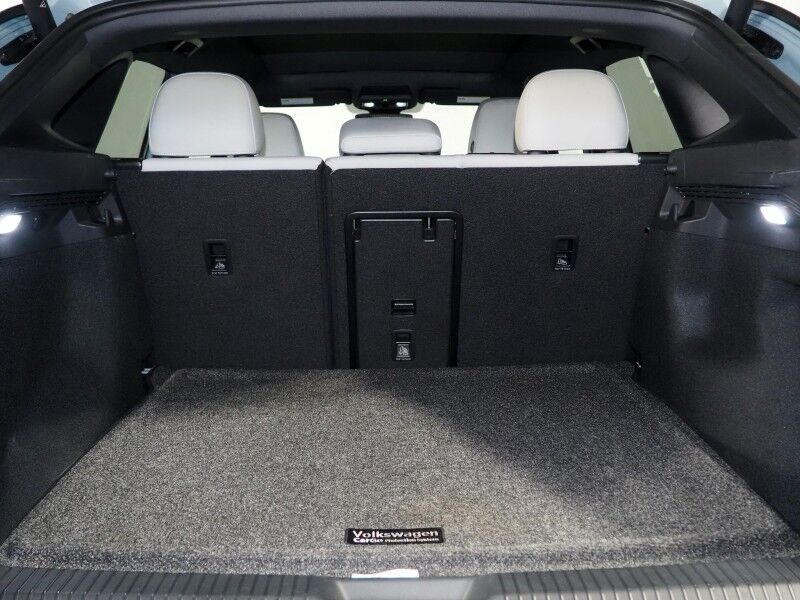 2024 Volkswagen ID.4 S *PANORAMA GLASS ROOF, NAVIGATION, DIGITAL COCKPIT, SAFETY ALERTS, ADAPTIVE CRUISE, BACKUP-CAMERA, HEATED SEATS/STEERING, POWER LIFTGATE, WIRELESS CHARGING, ANDROID & APPLE Round Rock TX