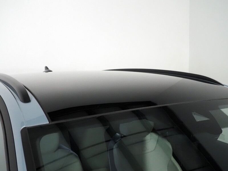 2024 Volkswagen ID.4 S *PANORAMA GLASS ROOF, NAVIGATION, DIGITAL COCKPIT, SAFETY ALERTS, ADAPTIVE CRUISE, BACKUP-CAMERA, HEATED SEATS/STEERING, POWER LIFTGATE, WIRELESS CHARGING, ANDROID & APPLE Round Rock TX