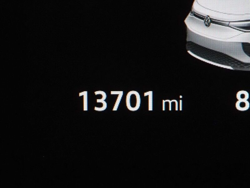 2024 Volkswagen ID.4 S *PANORAMA GLASS ROOF, NAVIGATION, DIGITAL COCKPIT, SAFETY ALERTS, ADAPTIVE CRUISE, BACKUP-CAMERA, HEATED SEATS/STEERING, POWER LIFTGATE, WIRELESS CHARGING, ANDROID & APPLE Round Rock TX