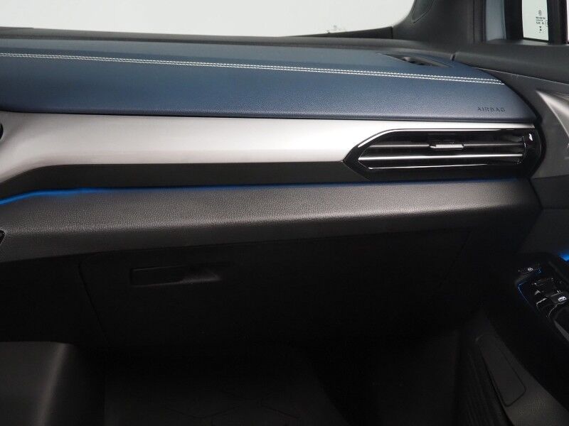 2024 Volkswagen ID.4 S *PANORAMA GLASS ROOF, NAVIGATION, DIGITAL COCKPIT, SAFETY ALERTS, ADAPTIVE CRUISE, BACKUP-CAMERA, HEATED SEATS/STEERING, POWER LIFTGATE, WIRELESS CHARGING, ANDROID & APPLE Round Rock TX