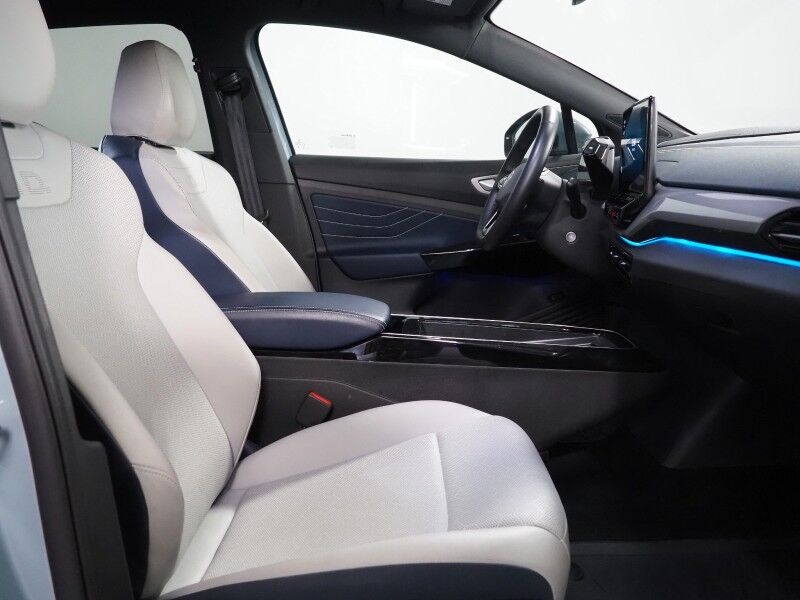 2024 Volkswagen ID.4 S *PANORAMA GLASS ROOF, NAVIGATION, DIGITAL COCKPIT, SAFETY ALERTS, ADAPTIVE CRUISE, BACKUP-CAMERA, HEATED SEATS/STEERING, POWER LIFTGATE, WIRELESS CHARGING, ANDROID & APPLE Round Rock TX