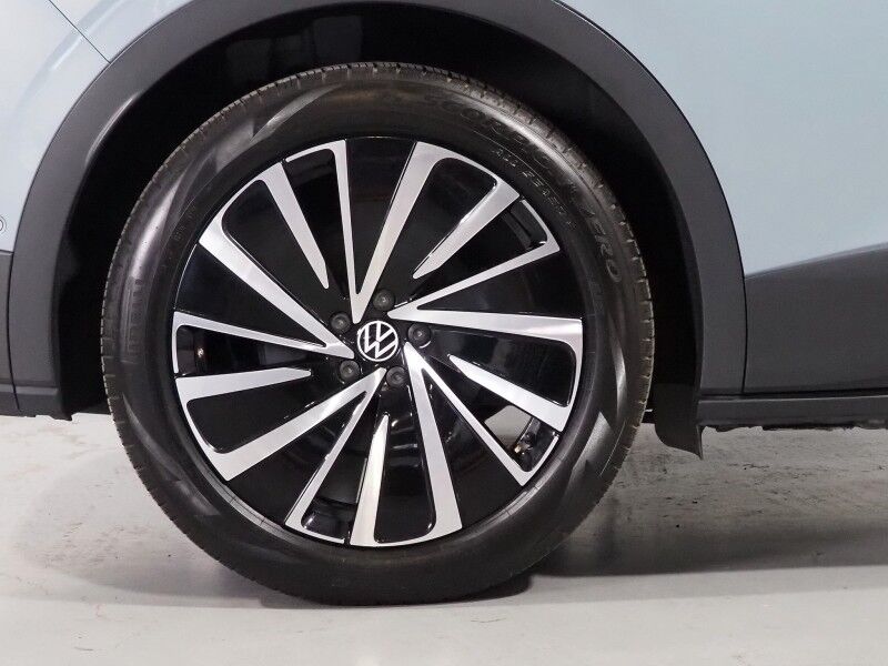 2024 Volkswagen ID.4 S *PANORAMA GLASS ROOF, NAVIGATION, DIGITAL COCKPIT, SAFETY ALERTS, ADAPTIVE CRUISE, BACKUP-CAMERA, HEATED SEATS/STEERING, POWER LIFTGATE, WIRELESS CHARGING, ANDROID & APPLE Round Rock TX