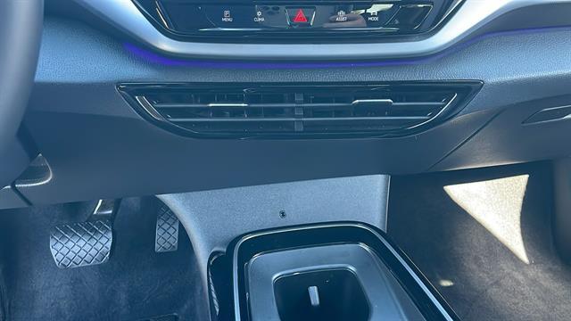 2024 Volkswagen ID.4 Standard Corona CA