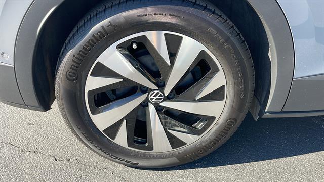 2024 Volkswagen ID.4 Standard Corona CA