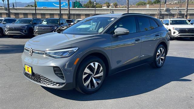 2024 Volkswagen ID.4 Standard Corona CA