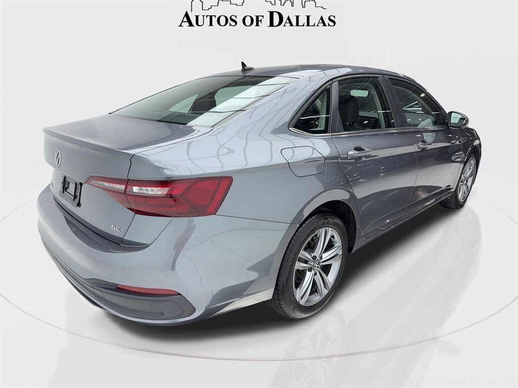 2024 Volkswagen Jetta 1.5T SE CAM,SUNROOF,HTD STS,BLIND SPOT,17&quot; WLS Plano TX