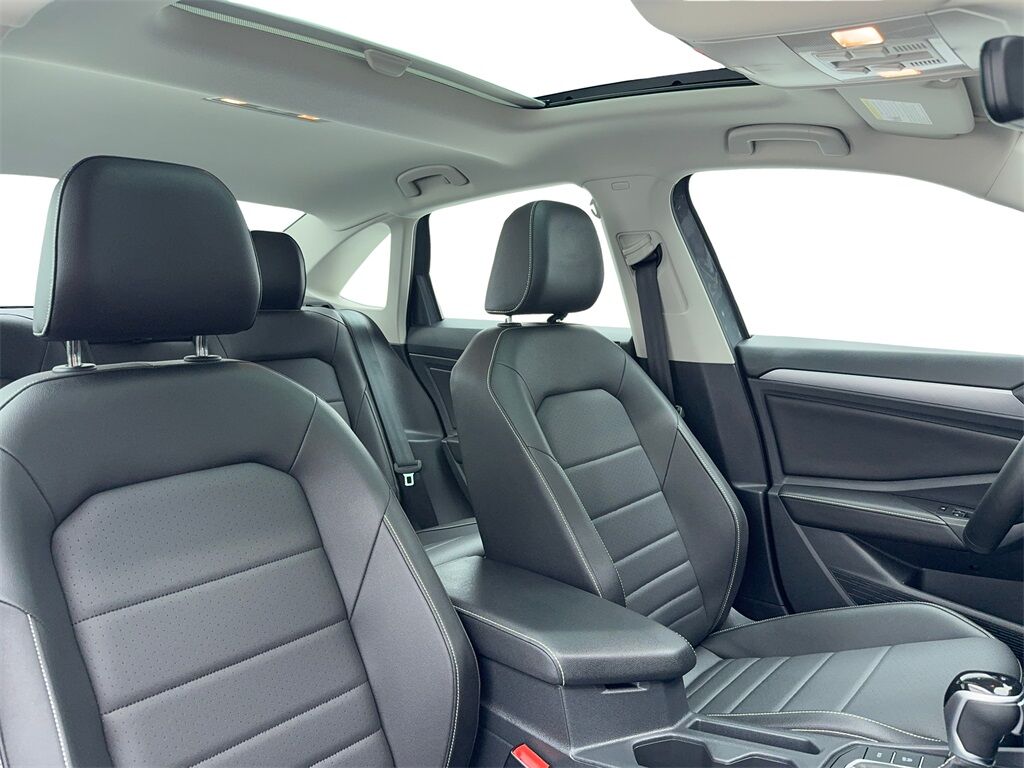 2024 Volkswagen Jetta 1.5T SE CAM,SUNROOF,HTD STS,BLIND SPOT,17&quot; WLS Plano TX