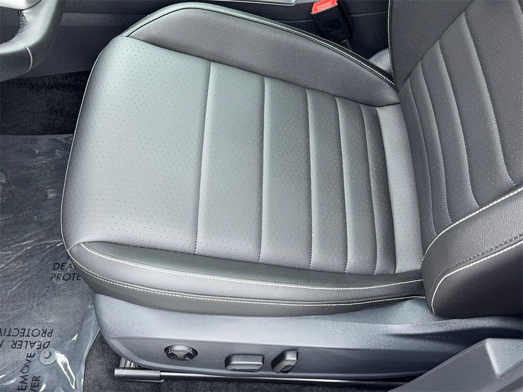 2024 Volkswagen Jetta 1.5T SE CAM,SUNROOF,HTD STS,BLIND SPOT,17&quot; WLS Plano TX