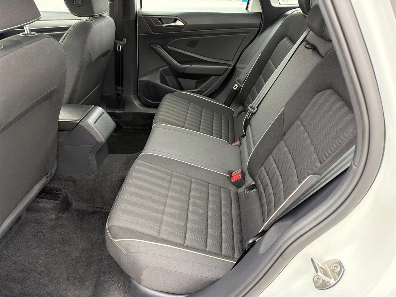 2024 Volkswagen Jetta 1.5T Sport Hagerstown MD