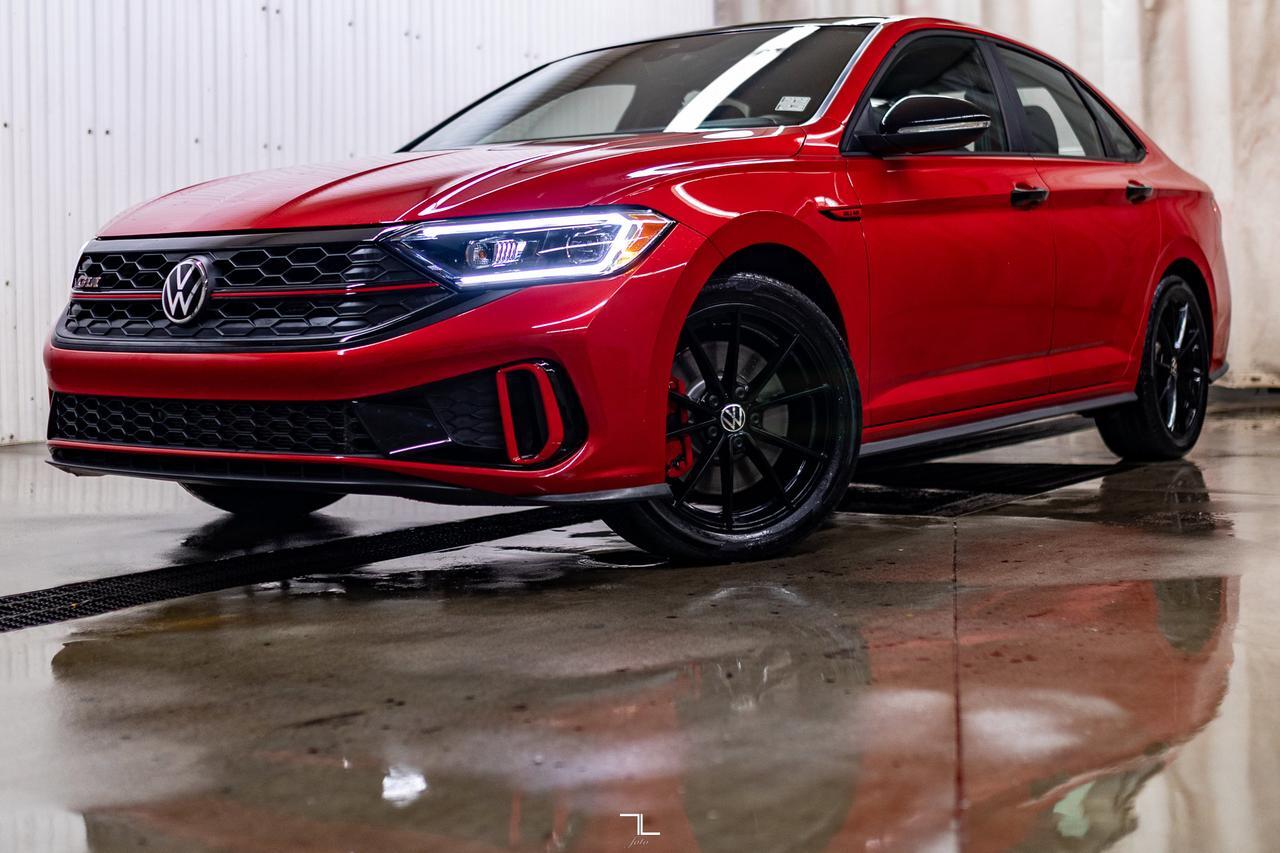 2024 Volkswagen Jetta GLI 40th Anniversary Edition Nav Roof BCam Red Deer AB