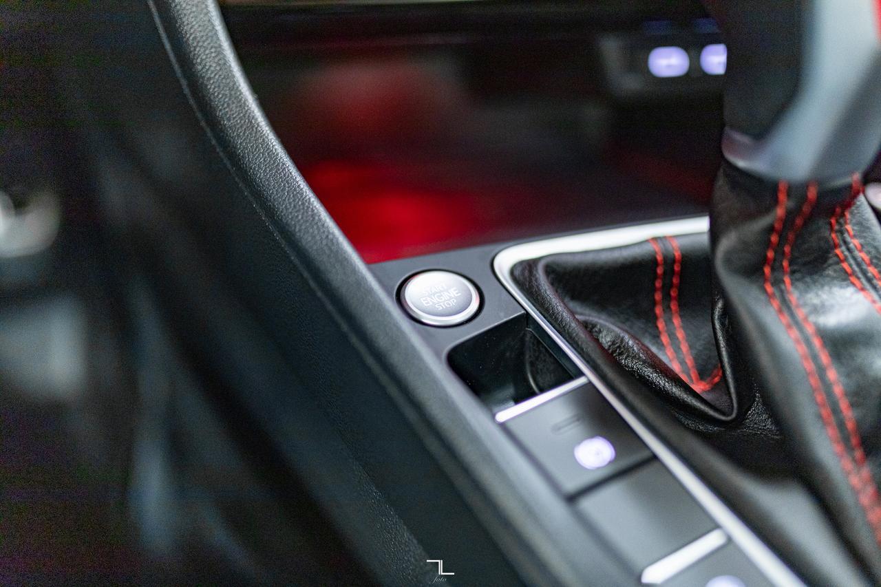 2024 Volkswagen Jetta GLI 40th Anniversary Edition Nav Roof BCam Red Deer AB