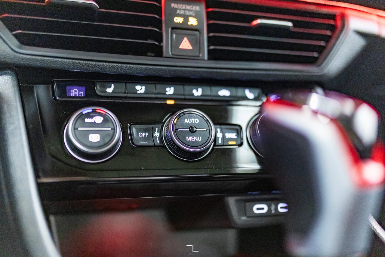 2024 Volkswagen Jetta GLI 40th Anniversary Edition Nav Roof BCam Red Deer AB