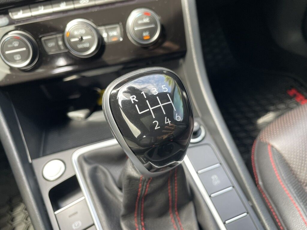 2024 Volkswagen Jetta GLI Autobahn~CLEAN CARFAX~1-OWNER~MANUAL SHIFT~EXCELLENT CONDITION~LEATHER SEATS~PREMIUM SOUND SYSTEM~ONLINE FINANCE&SHIPPING !! Sarasota FL