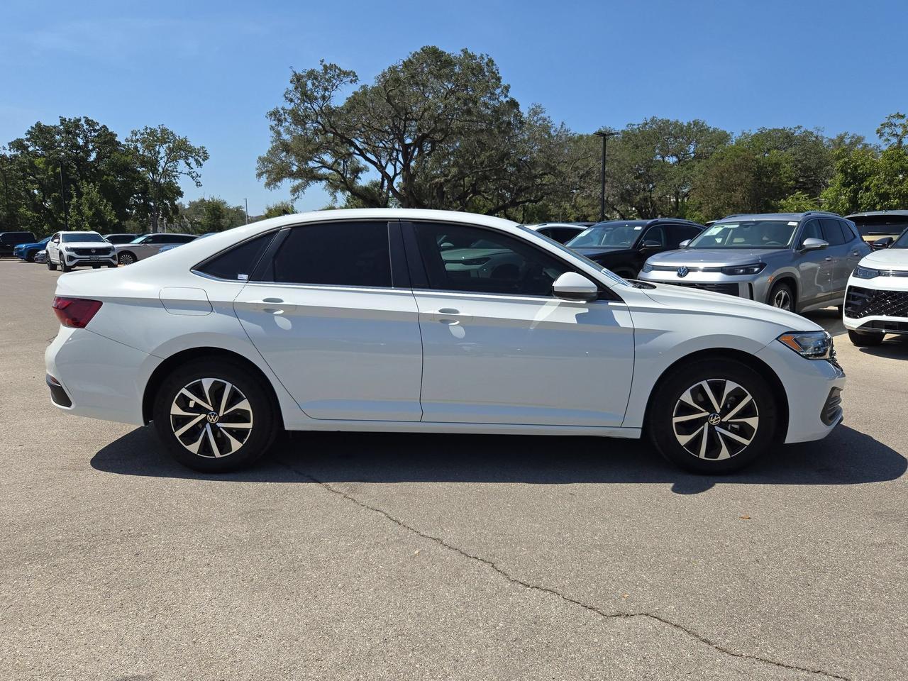 2024 Volkswagen Jetta S